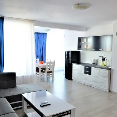 Oasis Laguna *